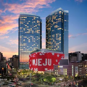 Grand Hyatt منتجع جيجو